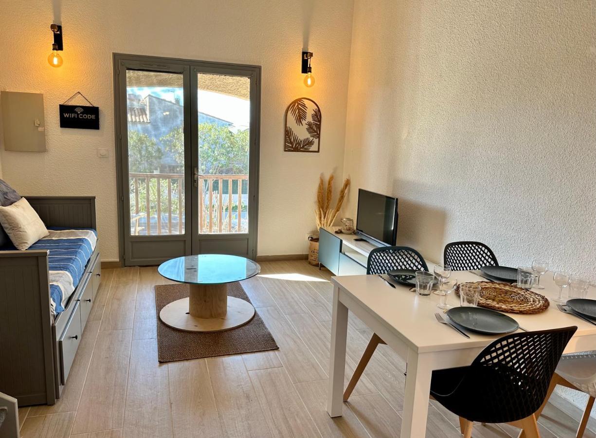 Appartement Duplex 4Pers Climatise - Locations Vld Camargue Saintes-Maries-de-La-Mer Exterior foto